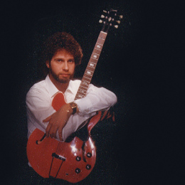 Mike-w-guitar3